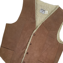 Load image into Gallery viewer, Steer Brand Sherpa Vest - Size M
