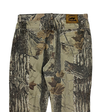 Load image into Gallery viewer, Real Tree Camo Denim Jeans - Size 33&quot;
