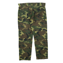 Load image into Gallery viewer, Woodland Camo Hunting Pants - Size 36&quot;
