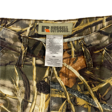 Load image into Gallery viewer, Russell Outdoors Real Tree Camo Pants - Size S
